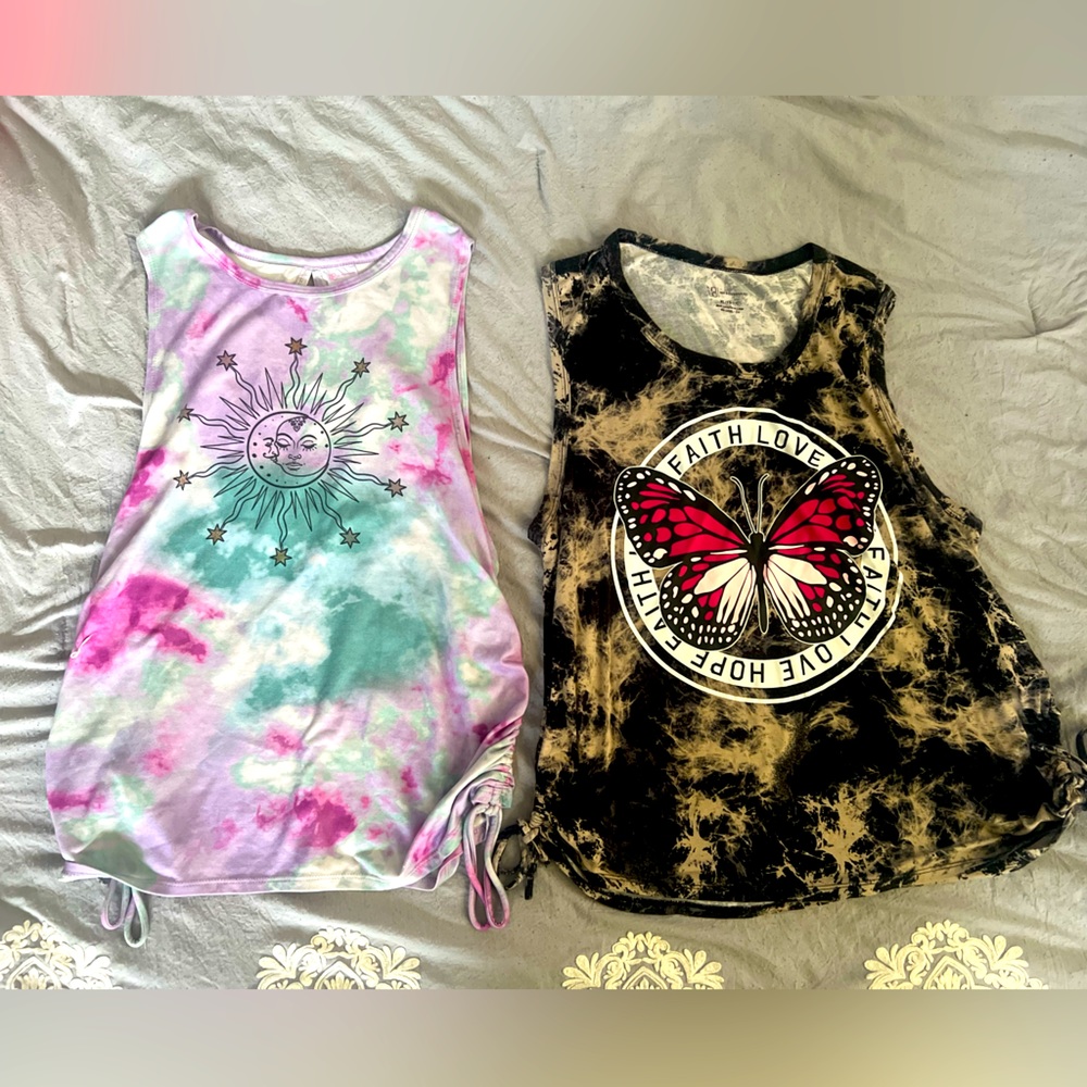 Athletic sleeveless tops